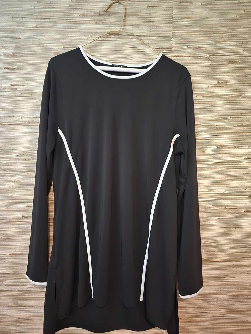 BYLYSE Black Long Sleeve Tunic with White Piping